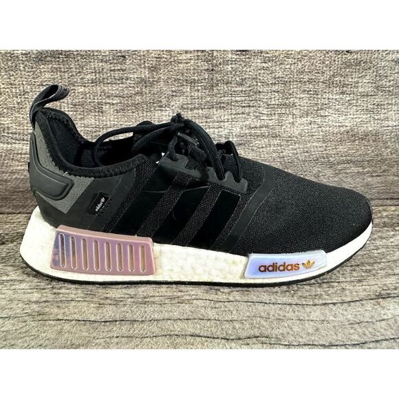 Adidas Women's NMD R1 Parley Magic Mauve Black Running Shoes - Picture 6 of 12